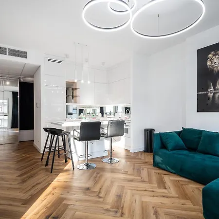 Apartment Kasprzaka 29 Wola Tower Premium Garage 817