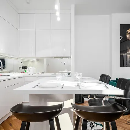 Kasprzaka 29 Wola Tower Premium Garage 817 Apartment Warsaw